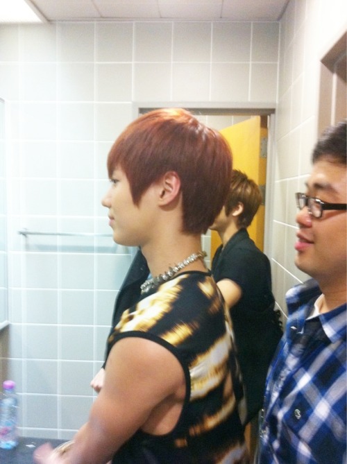 [29--5-2011][pics] Backstage của SHINee tại Dream concert Tumblr_llxtbyMoSg1qf1ya9o1_500