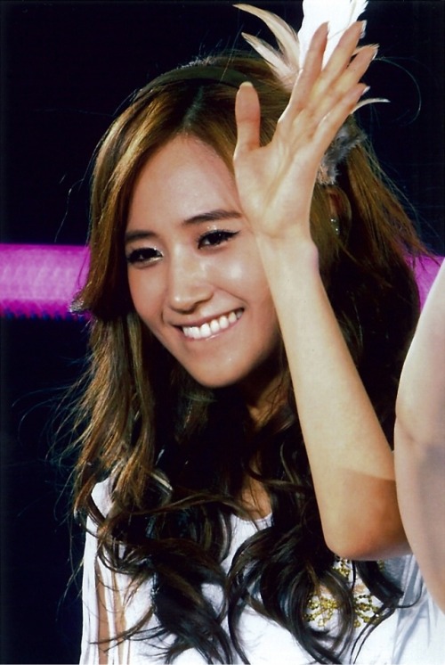 [PICS][GIFS] Yuri - Một thiên thần ở mọi nơi Tumblr_lpgmk0YGZD1qfaa4jo1_500