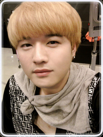 Shindong [신동] - Page 3 Tumblr_lpibryannw1qa2tgdo1_400