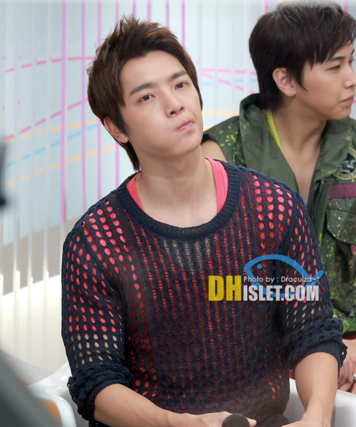 Donghae [동해] - Page 9 Tumblr_lptcvcGGqo1qfwvmmo4_500