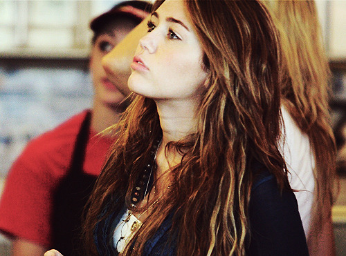 Miley Cyrus [2] - Page 4 Tumblr_lqsvkeVP191qe6m4yo1_500