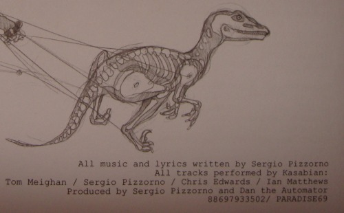 Kasabian anuncia el lanzamiento de su cuarto álbum: Velociraptor! - Página 3 Tumblr_lrlyyrMmIt1qb5bxno1_500