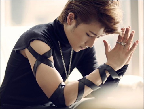 Kim SungGyu 김성규  - Page 2 Tumblr_lrrzkqrDiJ1qc32n5o1_500