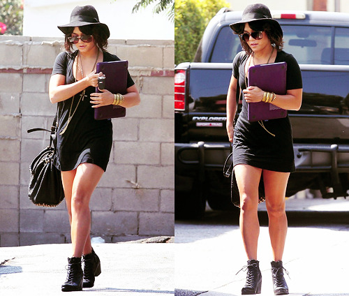 Vanessa Anne Hudgens[2] - Page 22 Tumblr_lrwj6abrUp1qa7db7o1_500