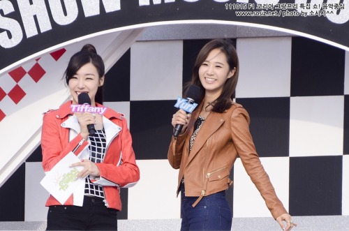 [PICS] Yuri @ Music Core 2011 Tumblr_lt6ahflGIs1qbnw0xo1_500