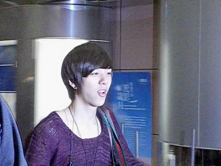 [OTHER] 111119 ZE:A in airport Tumblr_luwgmyFDdh1qbifqyo1_500