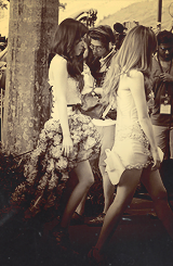 [PICS][8/11/2011] JeTi 's The Garden -‘♥’- Thiên đường PG =)) - Page 6 Tumblr_lvx8alw2461qkyf9wo4_250