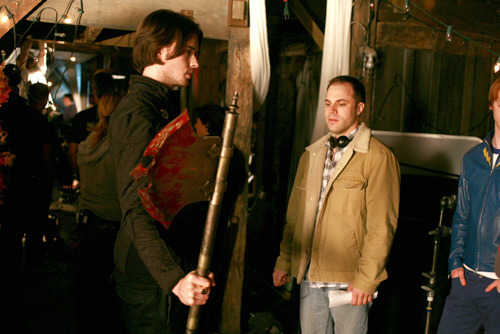 Smallville Behind the Scenes Tumblr_lw287y36VZ1r6m5e8o1_500