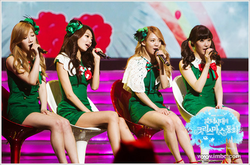 [NEWS][22-12-2011]Bạn chắc chắn sẽ theo dõi "Girls' Generation Christmas Fairytale" chứ ?  Tumblr_lwlo4qvgV51qgxysxo1_500