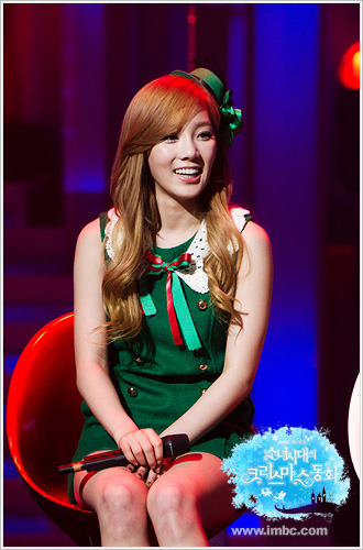 [NEWS][22-12-2011]Bạn chắc chắn sẽ theo dõi "Girls' Generation Christmas Fairytale" chứ ?  Tumblr_lwlo4qvgV51qgxysxo3_400