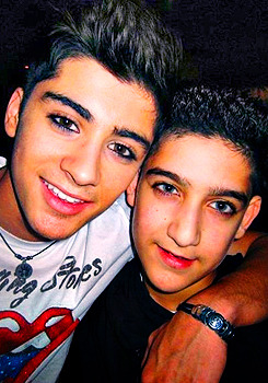 Directioner » Zayn Malik - Página 13 Tumblr_lyd8fvSRXq1rnhqpwo1_250