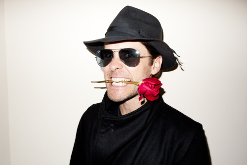 1 - [PHOTOSHOOT] Jared Leto by Terry Richardson - Page 19 Tumblr_lyocokpQHH1qa42jro1_500