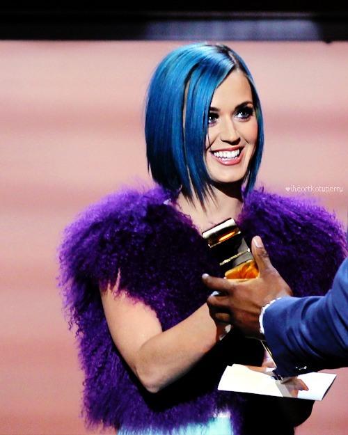 Katy Perry - Page 25 Tumblr_lywfcmg8py1qzbagvo1_500