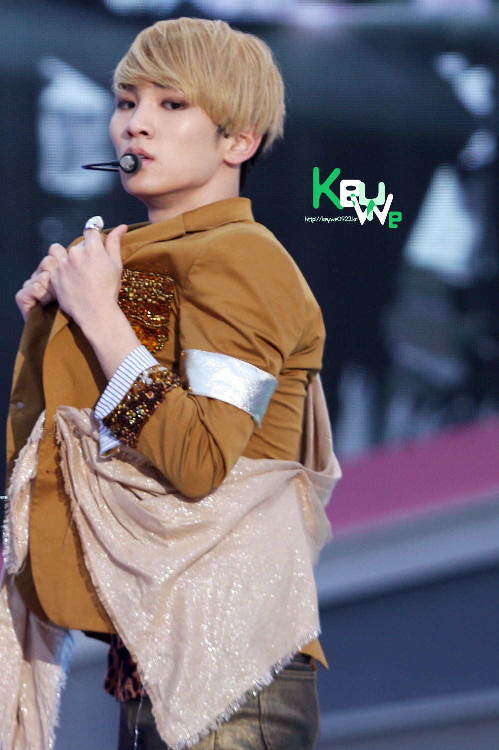 120414 Key @ KBS Love Request Tumblr_m2h3y53lB61r5kb7po1_1280