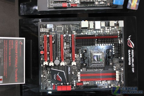 Asus Rog 990 Fx Computex 2011 CeUrjPc6KxS7Y