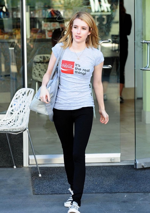 NIÑAS ESTUPENDAS (EL RETONNO CASTO Y PUTO, DIGO PURO) - Página 5 Emma-roberts-coca-cola