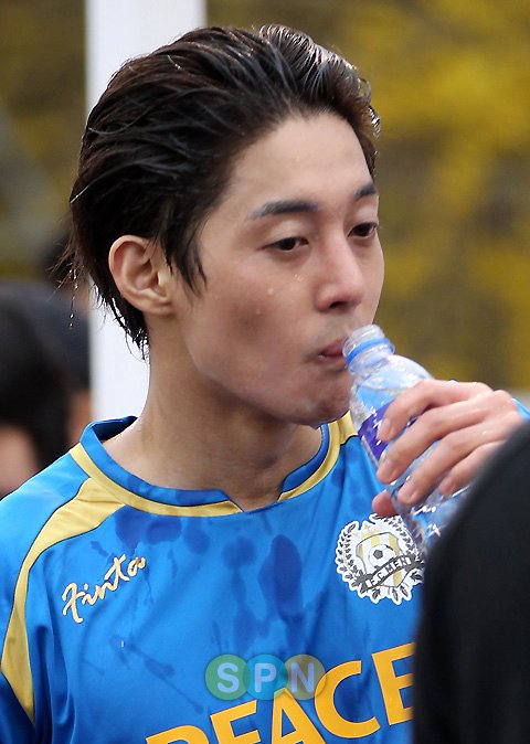 Kim Hyun Joong @ FC Men 2011 Peace Star Cup  A