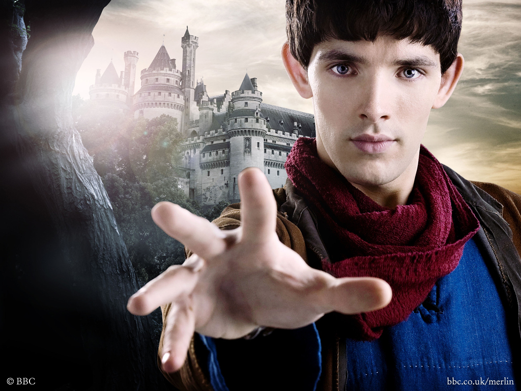 Petit, je chevauchais des poneys. Aujourd'hui, je monte des étalons et des juments surexcités! - Page 2 Merlin-merlin-on-bbc-2379210-1024-768