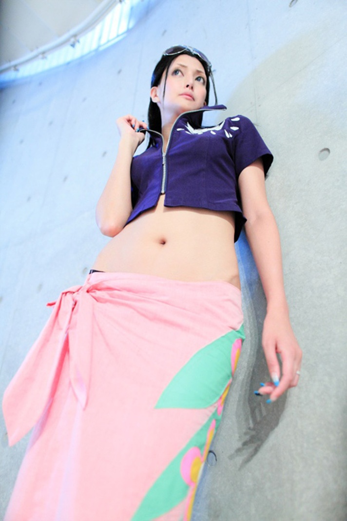 [Fanbook] Nico Robin One-Piece-Cosplay-Nico-Robin-9-by-Yuuna