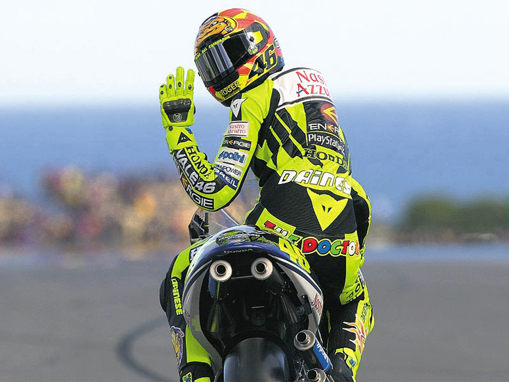 Goma quemada, va de motos III - Página 14 Valentino-Rossi-fondos_de_pantalla