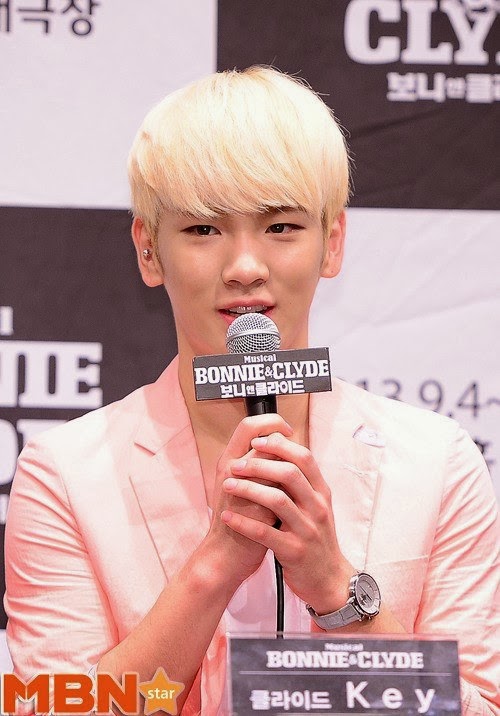 [Noticia] Key de SHINee puede ser despedido tras la cancelación de una presentación del musical 'Bonnie & Clyde' debido a las promociones de su grupo 401030117515