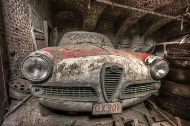 Les épaves - Page 5 Alfa-romeo-abandonados-jalopnik-7-640x426