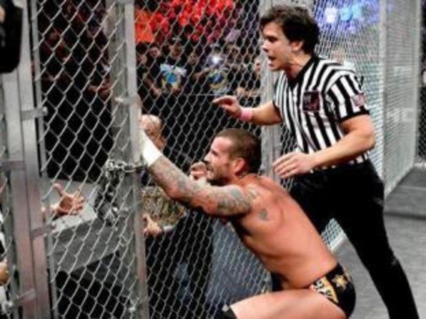 لاعب كرة قدم يشبه يوفنتوس بسي إم بانك ..!  Cm_punk_brad_maddox-902259.jpg.pagespeed.b.ce.2Jqm0_XJOa