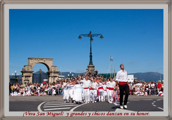 LA DANZA DE ESPADAS UNA TRADICIÓN EN MI MARIN DEL ALMA 297650_196093973795411_112837922121017_448258_844279123_n