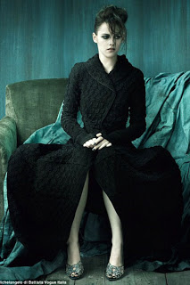 Kristen Stewart - Página 36 Kstew8_vogueitalia