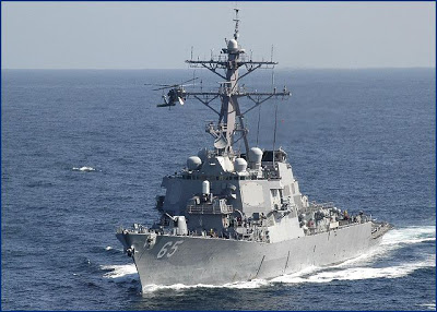 US Navy - Page 2 USS_Benfold_guided_missile_destroyers_Arleigh_Burke_class_US_United_Sttaes_Navy_American_001