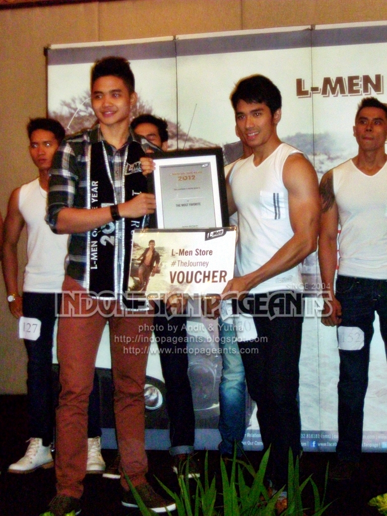 2012 | Manhunt International | Indonesia | Akbar Kurniawan 3