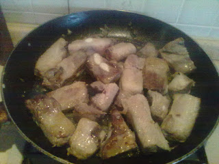 Costine di maiale con spicchi di patate surgelate B