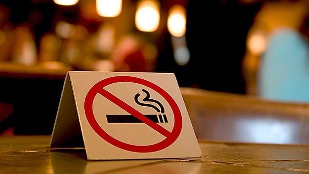 Những điều cần lưu ý khi du lịch Singapore Art_no_smoking_620x349