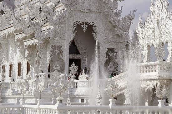 المعبد الأبيض..من أجمل الأبنية في العالم White-temple-thailand-Wat_Rong_Khun-11