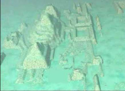 La Atlántida hallada: Esfinges y pirámides gigantes en el Triangulo de las Bermudas 35kudua
