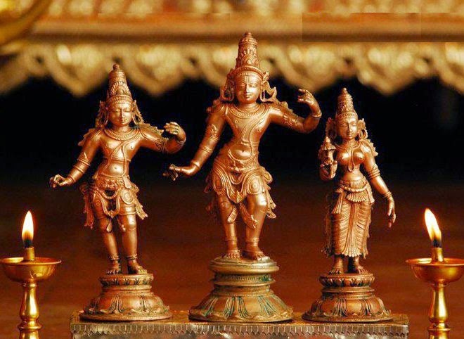 கண்ணுக்கு விருந்து - பித்தளையில் அழகிய கைவேலைப்பாடு  Bronze-sculptures-13