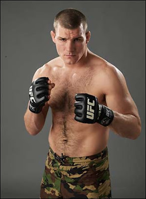 Michael Bisping assina novo contrato com a UFC Michael_bisping