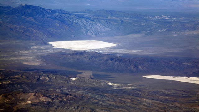 Pilotos Desertores del Pacto de Varsovia y sus Aliados Árabes y Asiáticos  Groom_Lake_and_Papoose_Lake