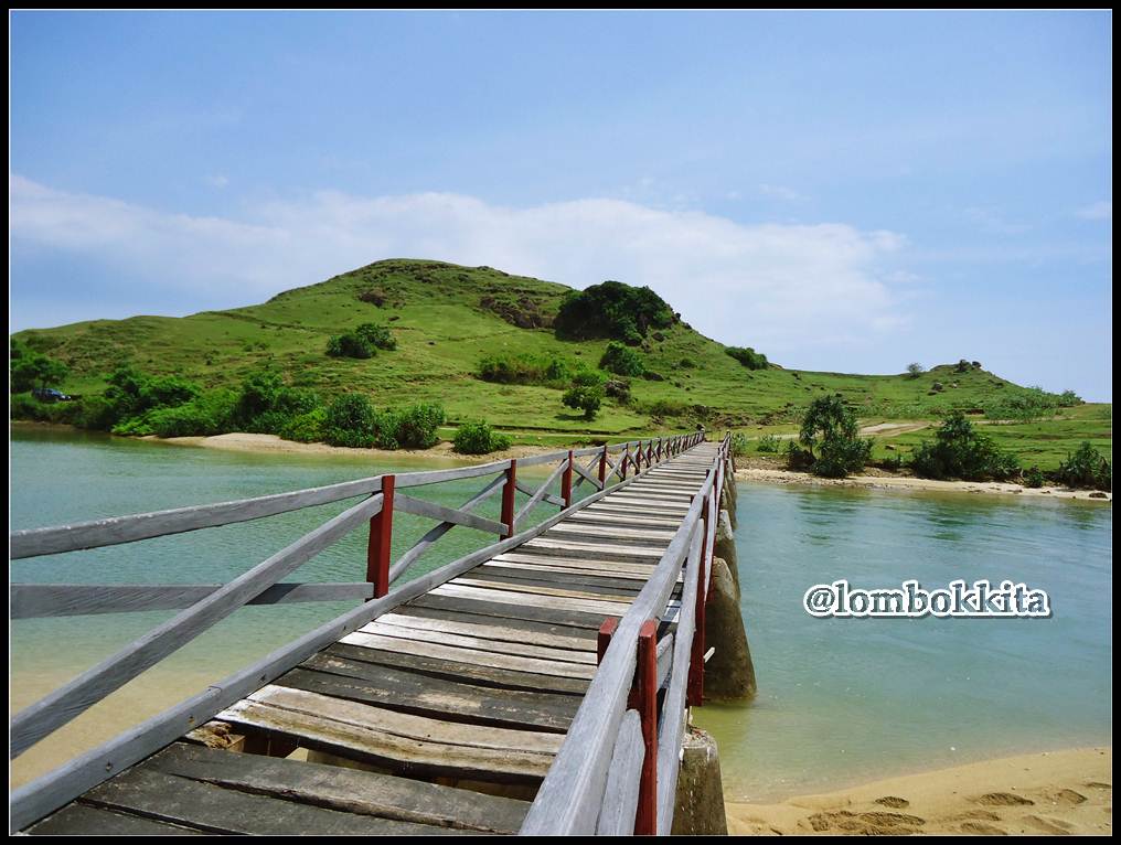 foto atau gambar pemandangan Pantai%2BKuta%2BLombok%2B-%2B028