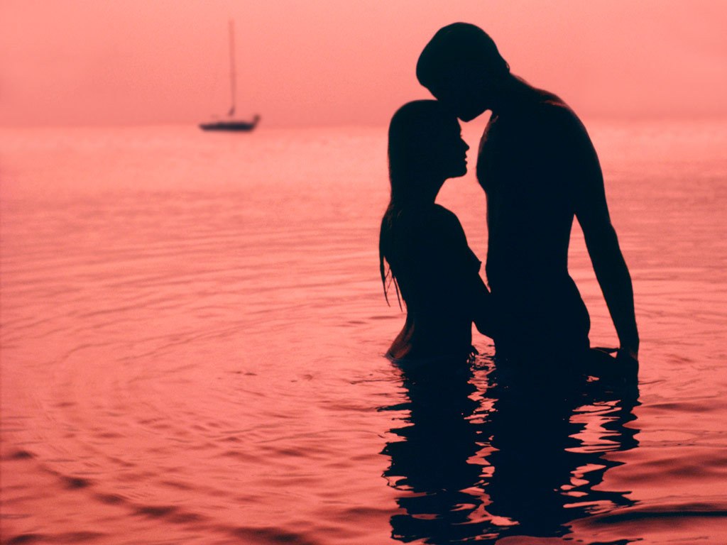 Foto romantike - Faqe 21 Beach-love-couple-silhouette