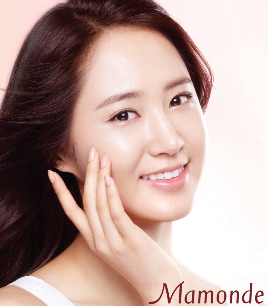 {Galería} Yuri @ Mamonde Promotion Pictures. 120330yurimamonde