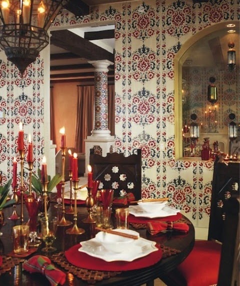 تصميمات رائعه لغرف المعيشه المغربيه  Exquisite-moroccan-dining-room-designs-15