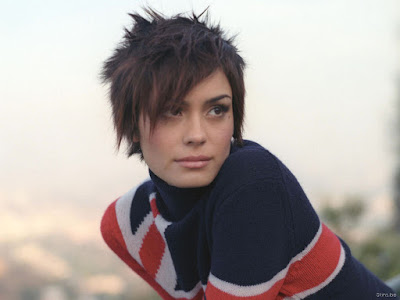 Tara Vulture Shannyn-sossamon-1024x768-26808