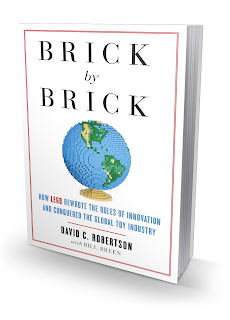 [Culture] Brick by Brick : le livre qui raconte comment BIONICLE a sauvé LEGO BrickByBrick-3dLeft2