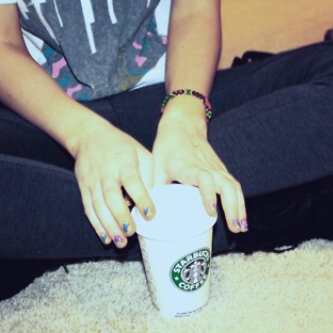 I like drinking coffee Star bucks hot and cold 6666