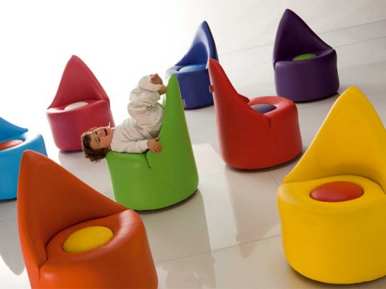 ديكور قديم وحديث - صفحة 60 Funny-and-Bright-Furniture-Set-for-Cool-Kids-Room-Baby-Collection-by-Adrenalina-3-554x415