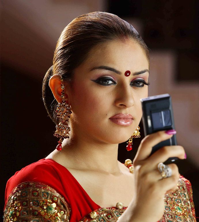 டார்லிங்'னு யாருக்கோ  ரிங் போச்சே...எவ அவ..? Hansika-Motwani-Loshan