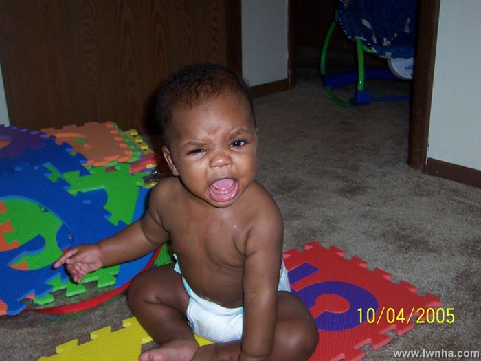 Funny pics of angry babies Babies_that_are_pissed_26