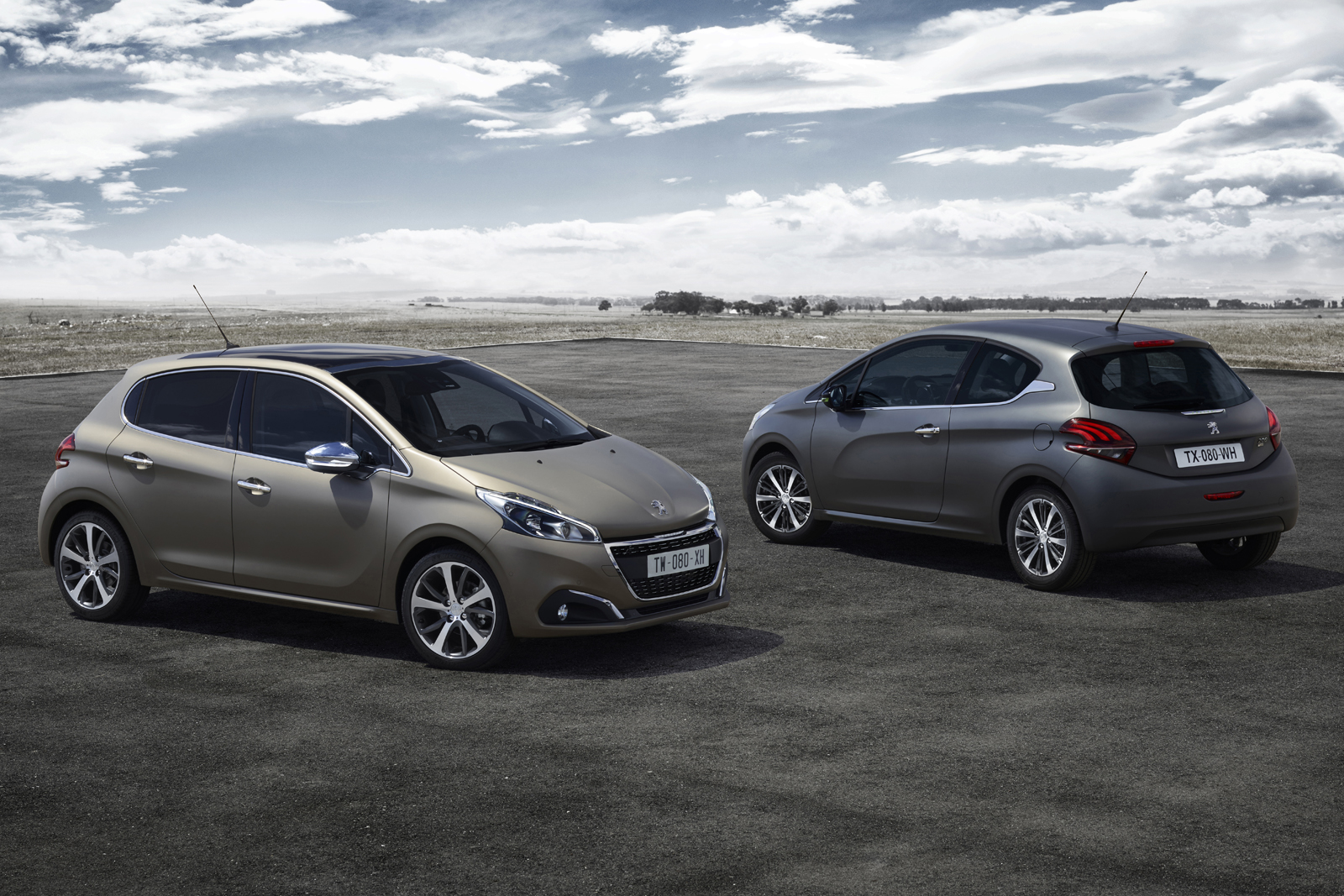 2015 - [Peugeot] 208 restylée - Page 35 Peugeot-208-Ice-Grey-1