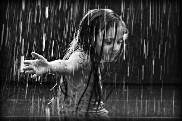 ...Rain... The_girl_in_the_rain_by_best10photos